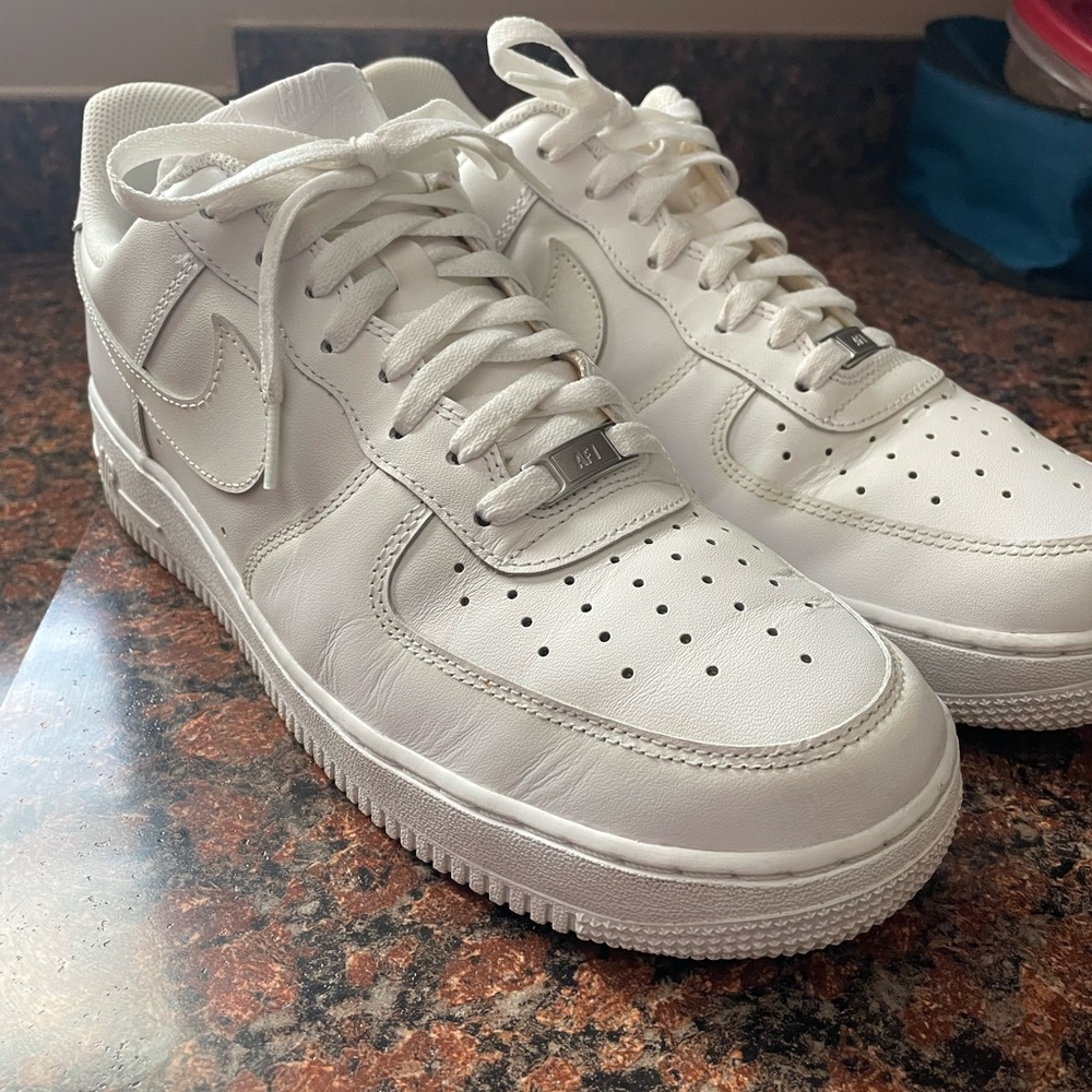 Air Force 1s size 10.5